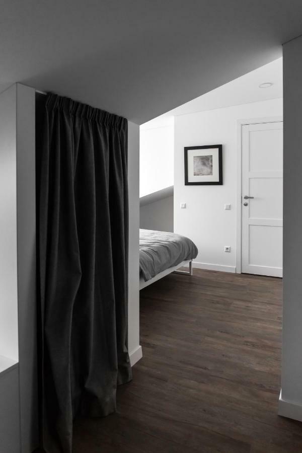 Deluxe Apartments By Hostlovers Kaunas Bagian luar foto