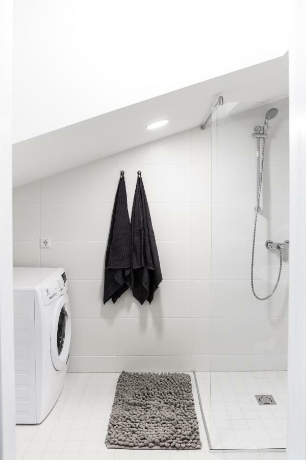 Deluxe Apartments By Hostlovers Kaunas Bagian luar foto